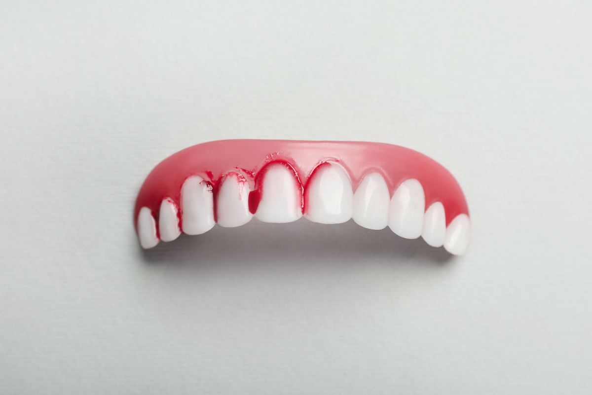 How to Stop Bleeding After a Dental Injury Before Reaching a Dentist